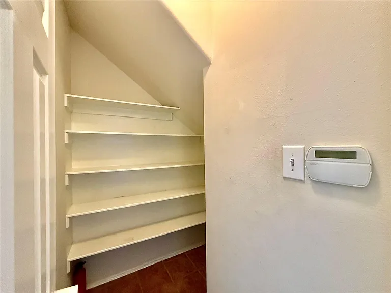 12414 Jasmine Brook Ln — Photo 10