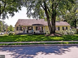 6609 Moly Dr, Falls Church, VA 22046