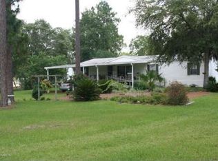 122 San Jose Blvd, Hawthorne, FL 32640