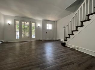 6637 Lotus Rd, Philadelphia, PA 19151