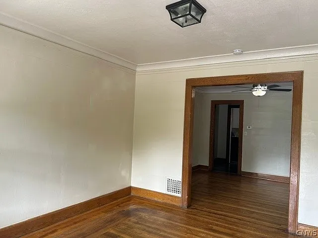 439 Valley Dr S #39 — Photo 4