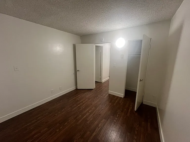 5932 Grand Ave #5 — Photo 14