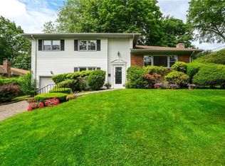 91 Harvard Rd, Scarsdale, NY 10583