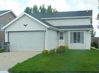 2914 29th Avenue Cir S, Moorhead, MN 56560