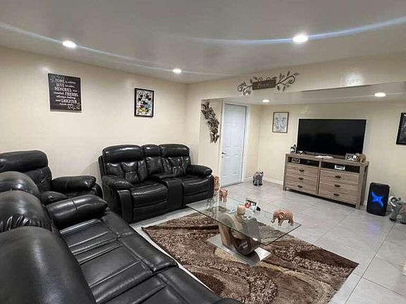 3rd image of 1495 Michelle Drive N #41