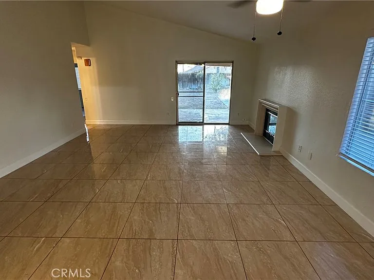 1445 John Juarez Way — Photo 5