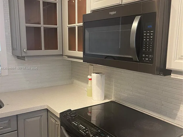 7505 SW 82nd St #212 — Photo 7