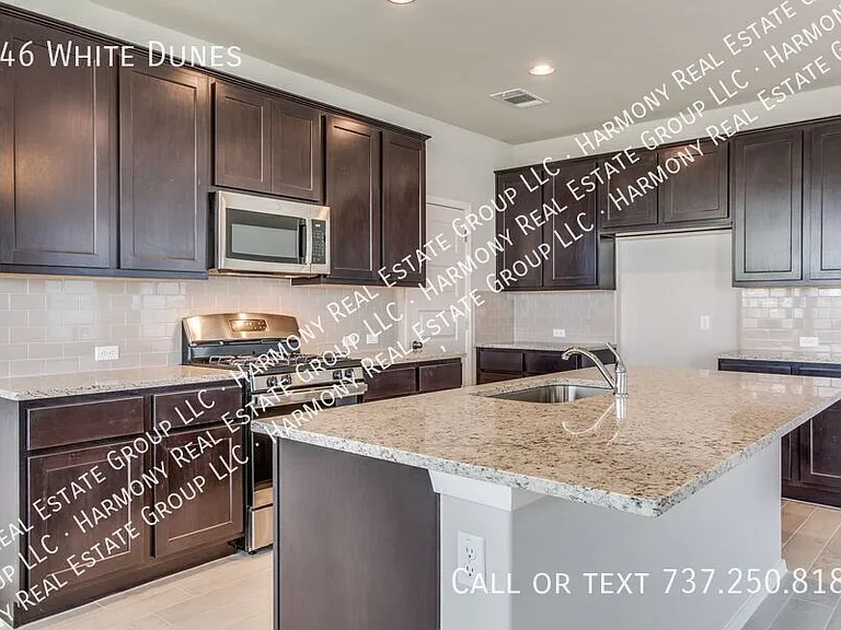 146 White Dunes Dr — Photo 12