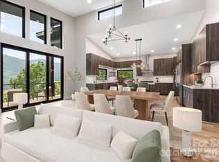 60 King Horn Rdg, Waynesville, NC 28785