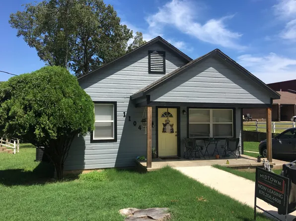 1104 Citizen St, Jonesboro, AR 72401