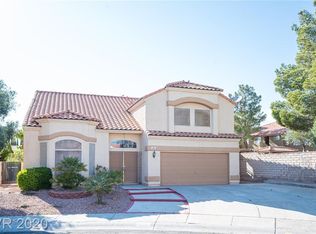 2701 Meander Cir, Las Vegas, NV 89117