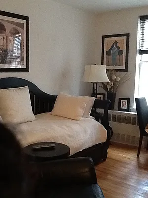 Rented by Walker Malloy & Company Inc | media 9