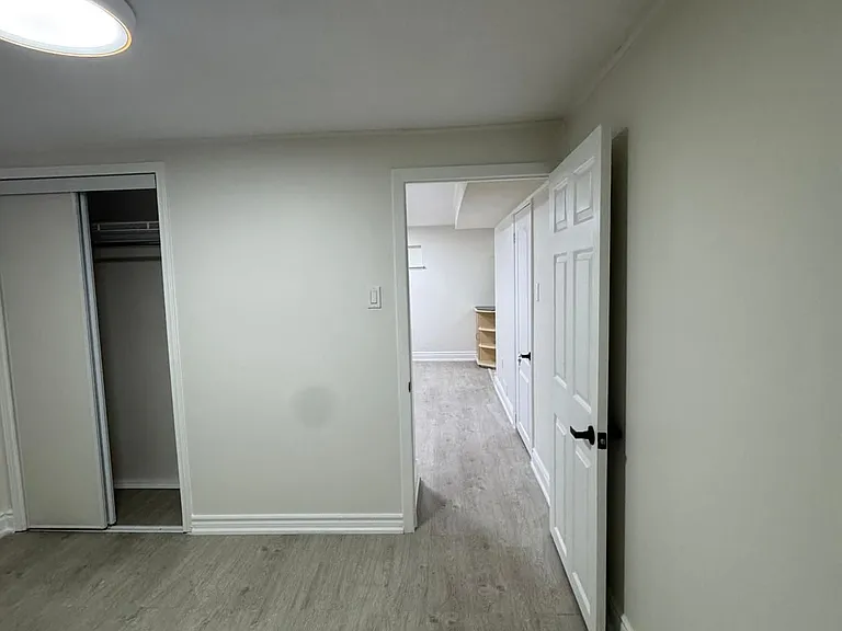 44 Royal Orchard Blvd — Photo 4