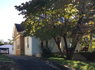 437 Cedar Ave, Vinton, VA 24179