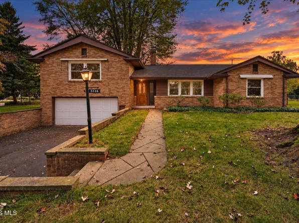 3226 Hargo Rd, Toledo, OH 43606