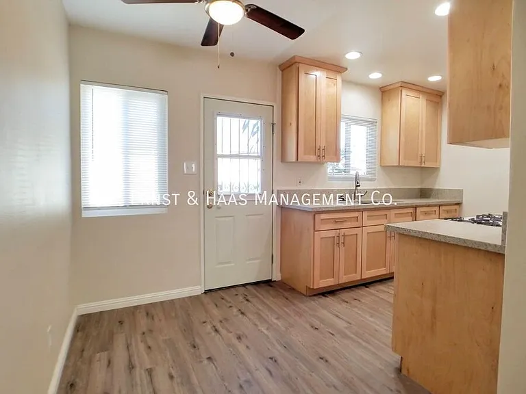 75 E Mountain View St — Photo 5