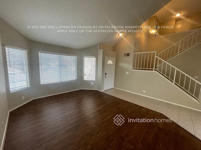 102 Vanessa St — Photo 2