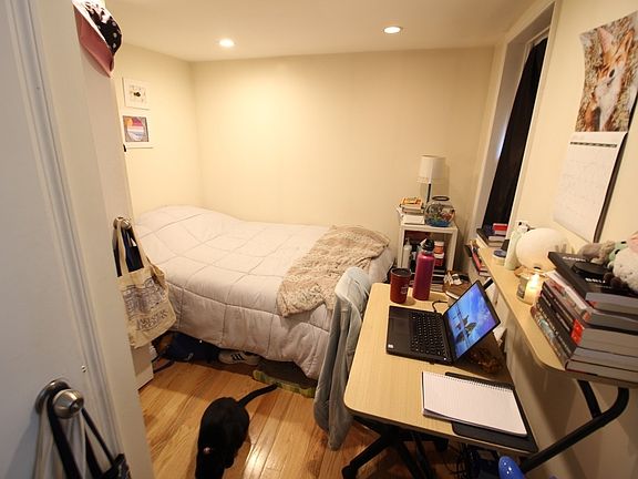 4th image of 71 Troutman St APT 1