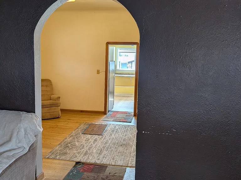 1905 Stuart Ave — Photo 4