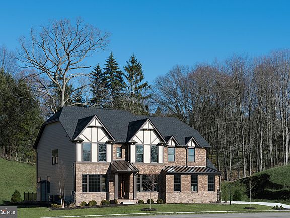 2nd image of 4-0004 Cloverland Ln
