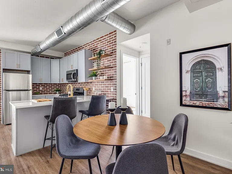 2401 Frankford Ave #3D — Photo 2