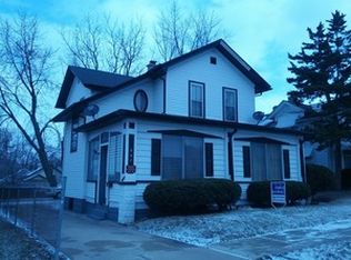 557 W New York St, Aurora, IL 60506