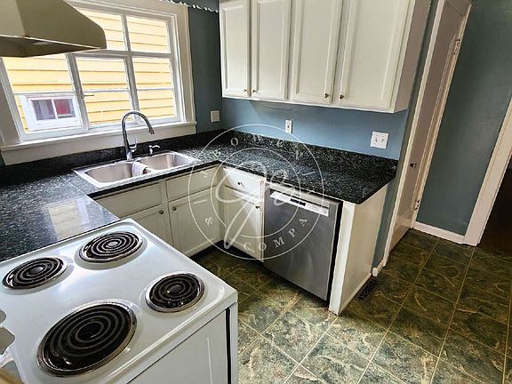 5th image of 5036 Egger Rd