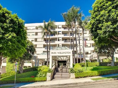 1131 Alta Loma Rd APT 328, West Hollywood, CA, 90069
