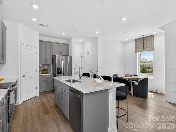 4th image of 4310 Tintagel Ln