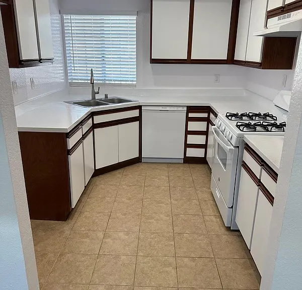 Sunrise Apartments Homes — Photo 29