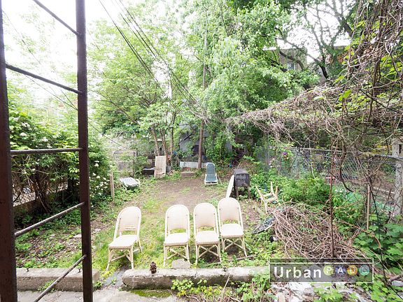 2nd image of 673 Sterling Pl