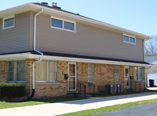 724 Barnsdale Rd APT 2, La Grange Park, IL 60526