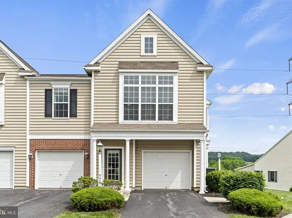 778 Fawn Ln, Hummelstown, PA 17036