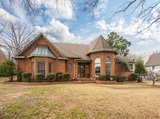 1741 Wood Oak Dr, Cordova, TN 38016