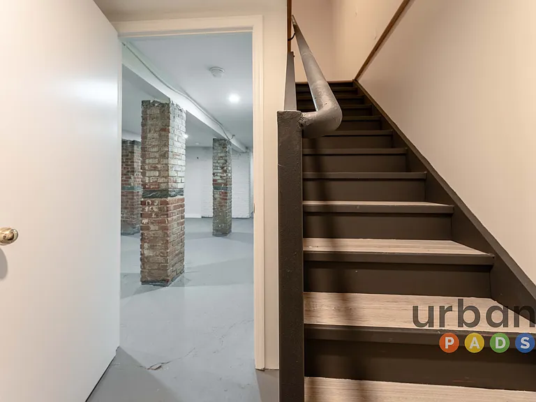 828 Halsey St #2B — Photo 13