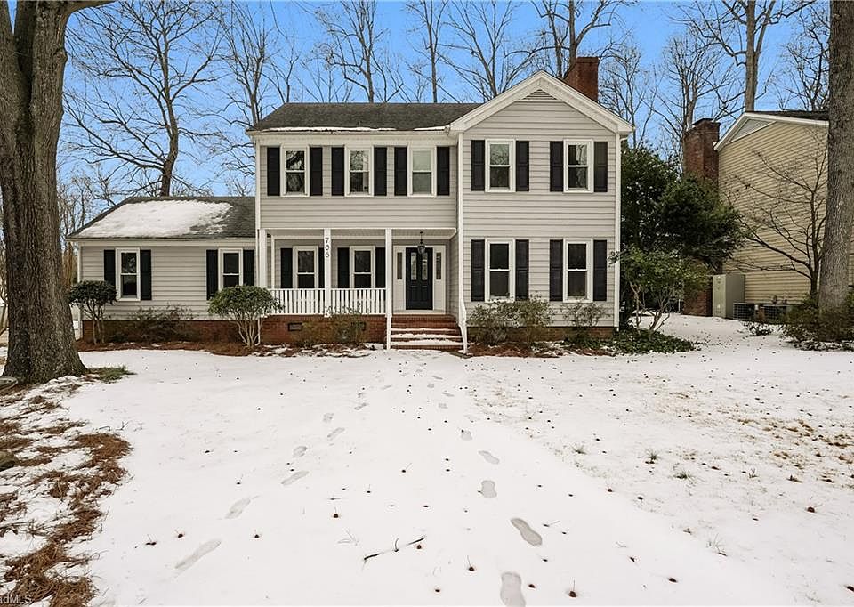 1st image of 706 Edinburgh Ct