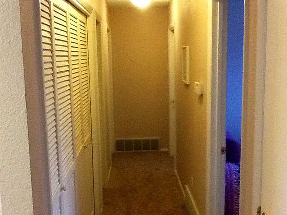 4th image of 2932 Canyon Dr