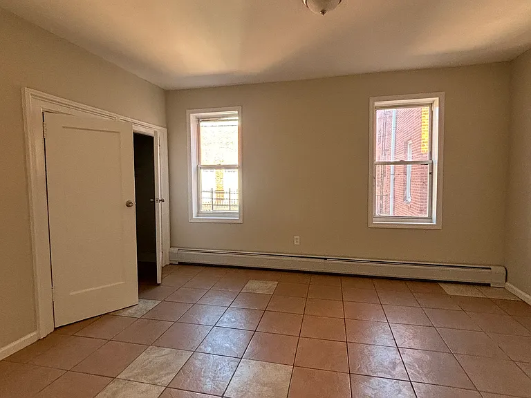 316 Mount Prospect Ave #6 — Photo 8