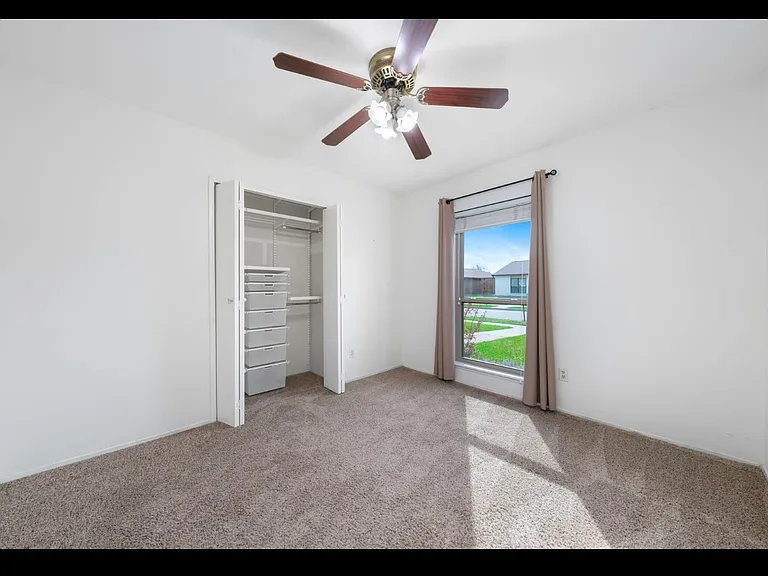 413 Sandy Knoll Dr — Photo 11