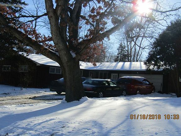 2nd image of 2301 Kraft St