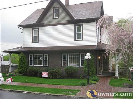 2nd image of 218 E Horner St
