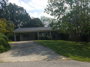 1100 Wildoak Dr, Anniston, AL 36206