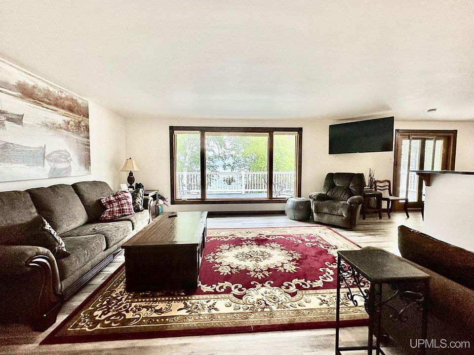 8044W8044 S Lake Antoine Rd, Iron Mountain, MI 49801 Zillow