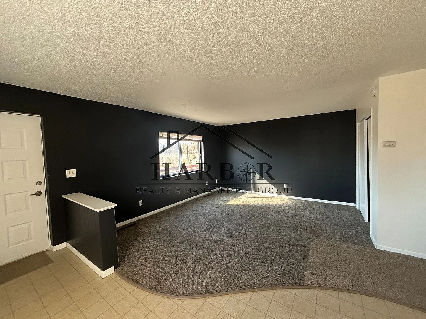 1302 Madison Ave — Photo 3