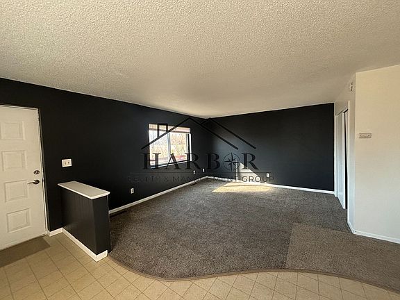 4th image of 1302 Madison Ave #1