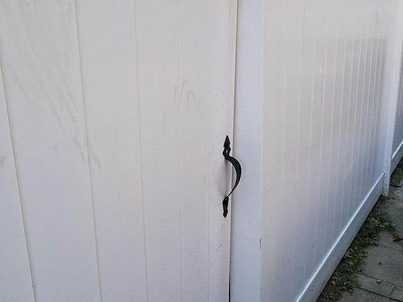 6 ft Privacy Fence