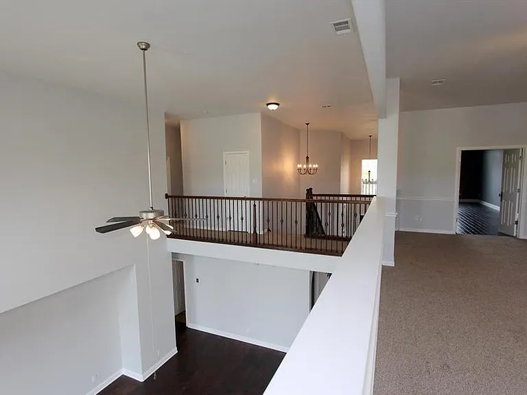 3500 Delaney Dr — Photo 10