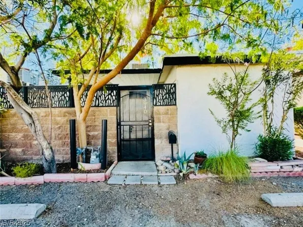3940 Voxna St, Las Vegas, NV 89119