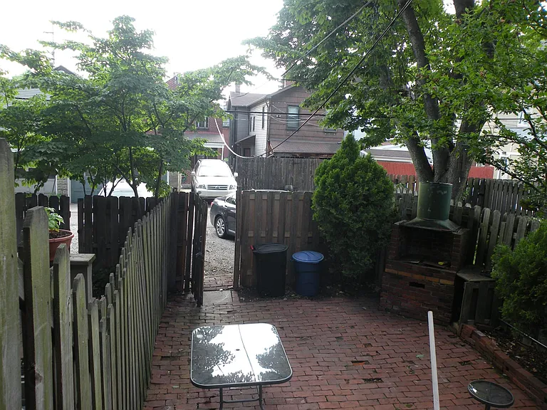 718 Copeland St — Photo 27