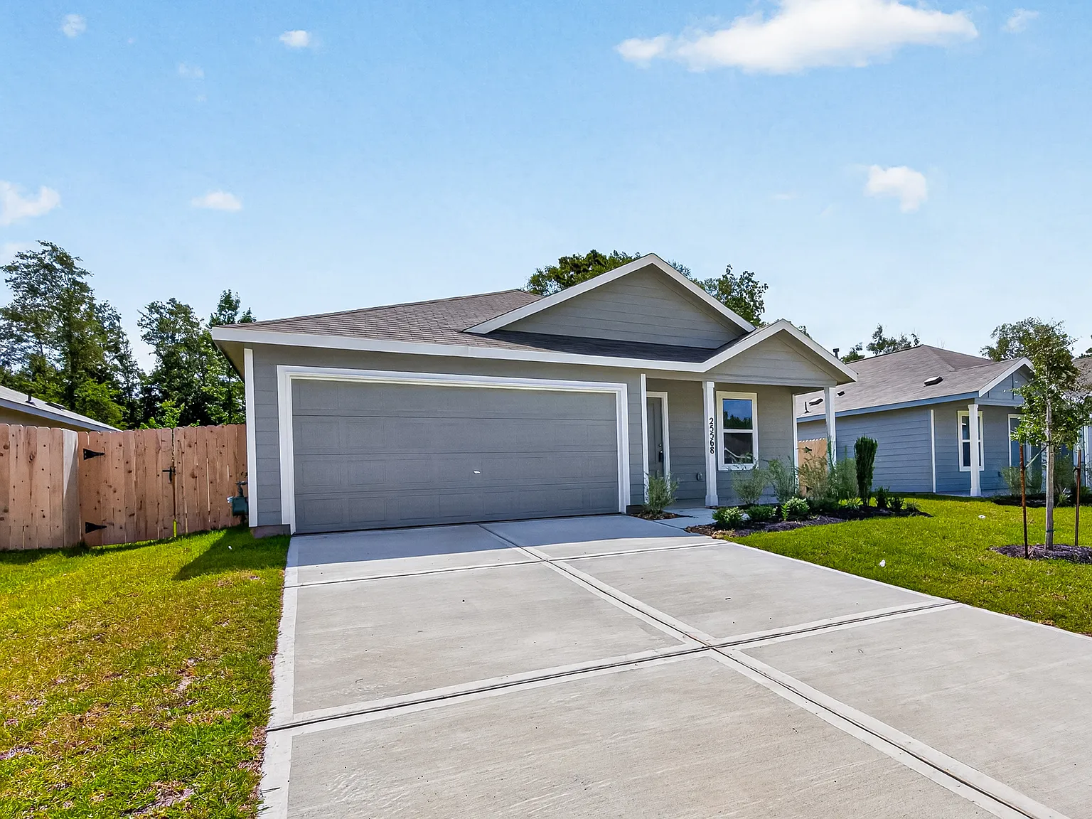 25568 Rose Creek Drive — Photo 2